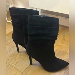 Women Faux Suede Stiletto Heeled Side Zipper Wrinkle Boots